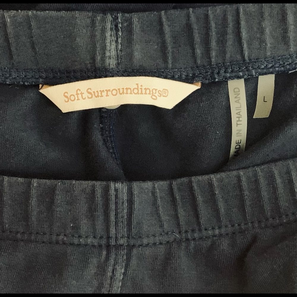 ✅SOLD-Soft Surroundings | Beau Cropped Pants - Picture 5 of 6